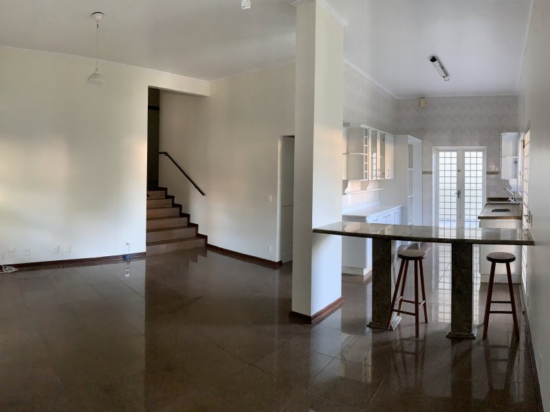 Casa à venda Parque Terranova com 169m² e 3 quartos por R$ 1.200.000 - 17356181-5a7a8714-183b-4d61-8543-ff274afff49d.jpeg