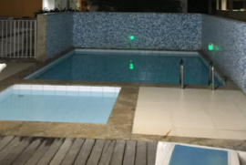 1182954703-foto-piscina2.png