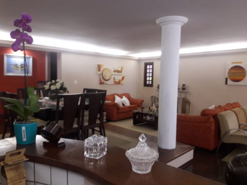 Casa à venda Granja Viana com 333m² e 3 quartos por R$ 930.000 - 133415010-10f45ecf-63a3-4398-86e8-26060ad08c94.jpg