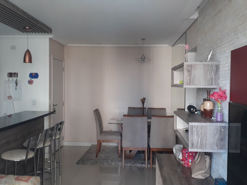 imóvel com 68m² - Jardim Tupanci - Barueri