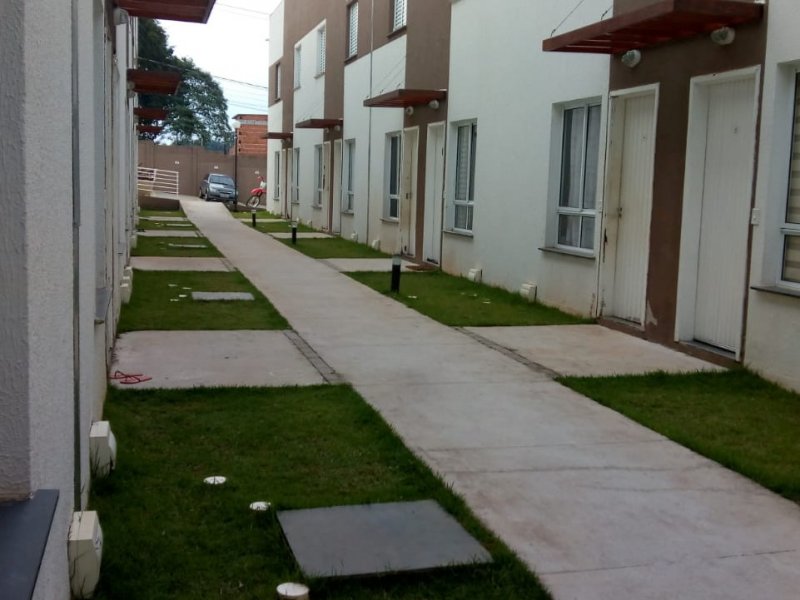 Casa de condomínio à venda Chácara Tropical (Caucaia do Alto) com 68m² e 2 quartos por R$ 160.000 - 1962723614-img-20190618-wa0125.jpg