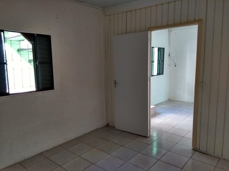 Casa à venda Presidente Médici com 336m² e 3 quartos por R$ 695.000 - 758317683-3-1.jpeg
