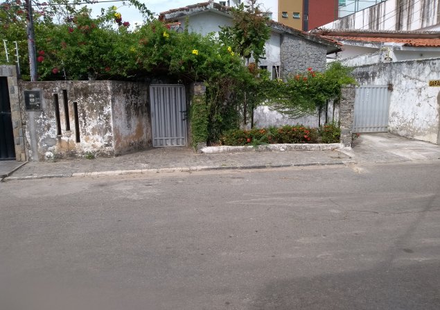 imóvel com 360m²