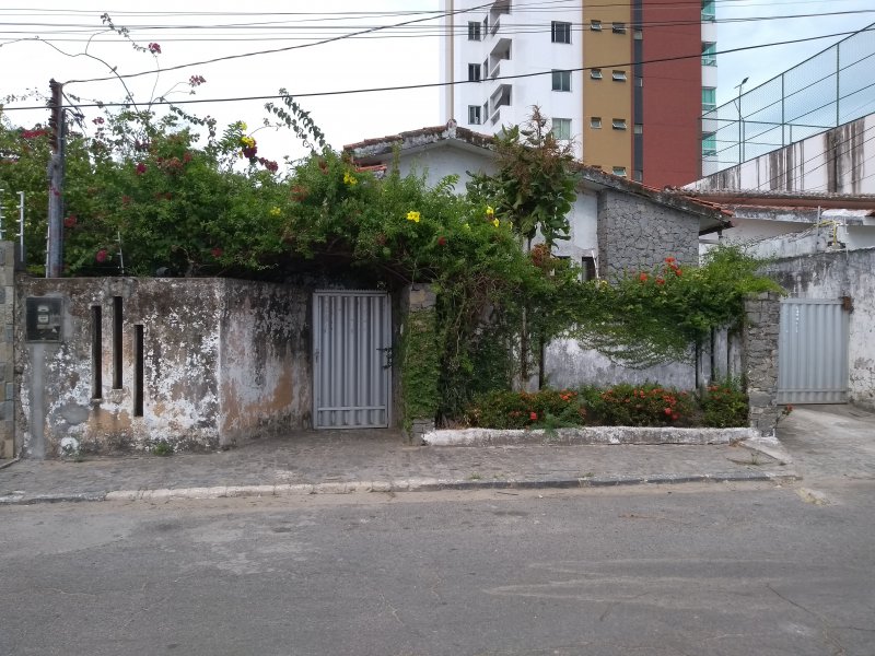 imóvel com 360m² - Jardins - Aracaju