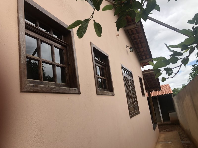 imóvel com 100m² - Centro - Funilandia