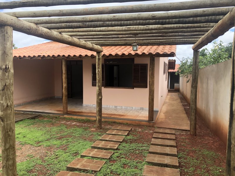 imóvel com 100m² - Centro - Funilandia