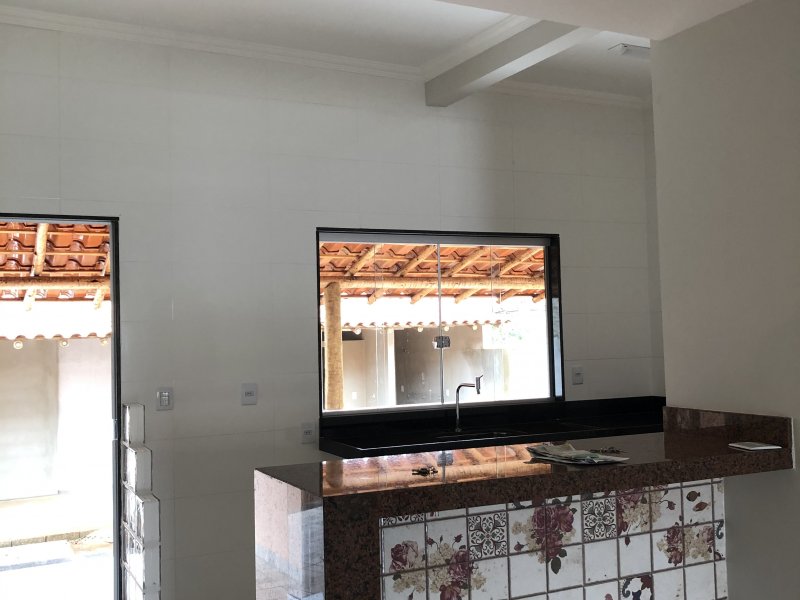 imóvel com 100m² - Centro - Funilandia