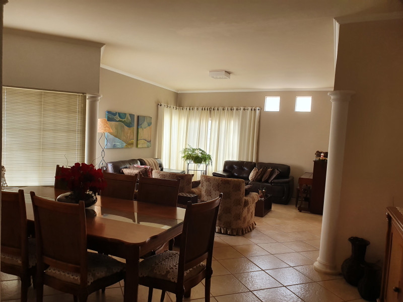 Casa à venda Jd Ricardo Duzzi com 260m² e 3 quartos por R$ 730.000 - 20200102-142023.jpg