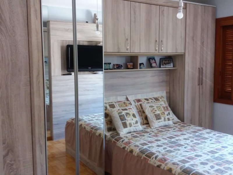Apartamento à venda Petrópolis com 68m² e 2 quartos por R$ 395.000 - 1555979107-06.jpg