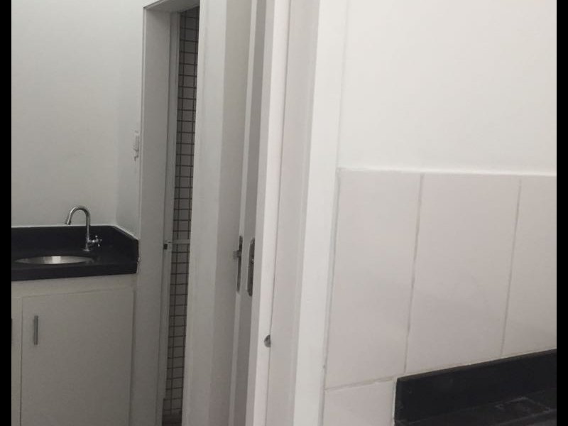 Comercial à venda Centro com 60m² e  quartos por R$ 155.000 - 747461624-img-20180718-wa0021.jpg
