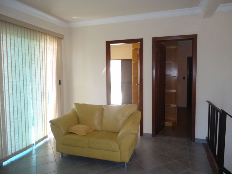 Casa à venda Jardim Tereza Cristina com 300m² e 3 quartos por R$ 1.300.000 - 15546780-screenshot-24.png