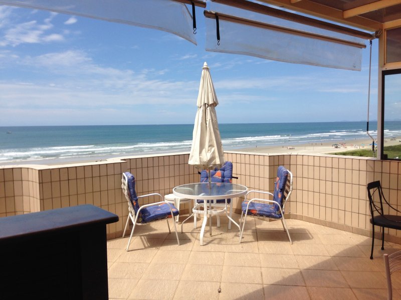Cobertura à venda Centro com 111m² e 4 quartos por R$ 490.000 - 1420722199-c1621243-1aa1-4dce-8cd9-9072319ab60a.jpeg