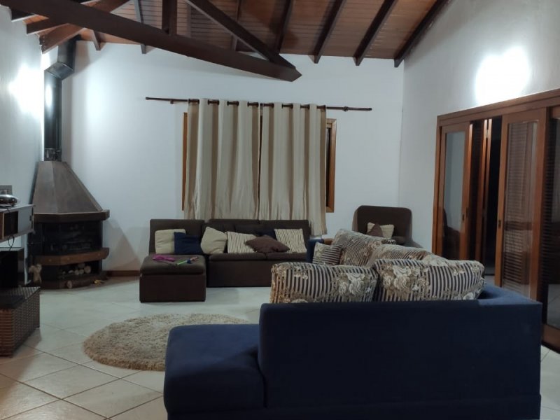 Casa à venda Cemucam com 1000m² e 5 quartos por R$ 800.000 - 1816552004-inbound1037318380252990417.jpg