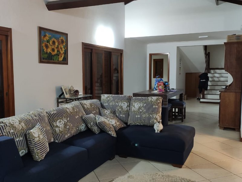 Casa à venda Cemucam com 1000m² e 5 quartos por R$ 800.000 - 227914706-inbound1723872069321635600.jpg