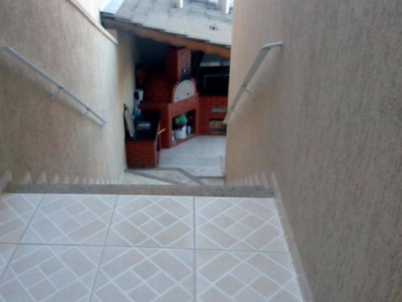 Casa à venda Vila Comercial com 250m² e 3 quartos por R$ 1.100.000 - 325206643-10-corredor-externo-1.jpg