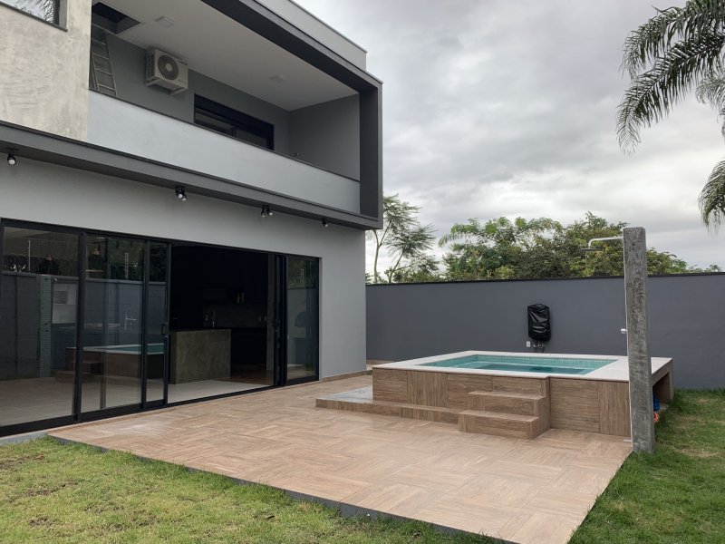 imóvel com 266m² - Pinhão - Taubaté
