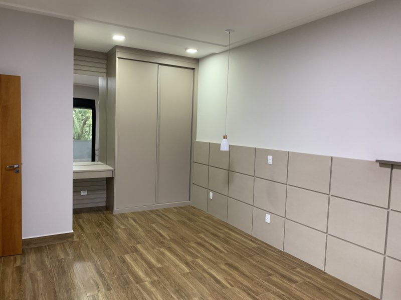 imóvel com 266m² - Pinhão - Taubaté