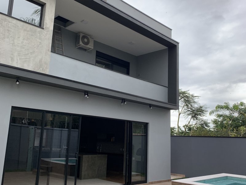 imóvel com 266m² - Pinhão - Taubaté