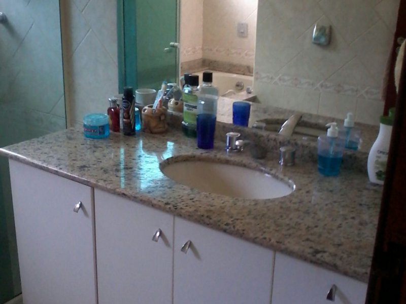 Casa à venda Bosque das Mansões com 400m² e 5 quartos por R$ 1.200.000 - 585585691-banheiro07.jpg