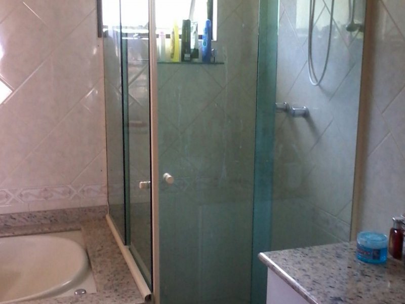 Casa à venda Bosque das Mansões com 400m² e 5 quartos por R$ 1.200.000 - 801445925-banheiro02.jpg