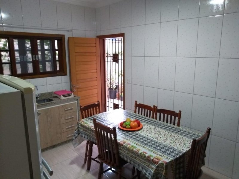 Casa à venda Bal Arpoador com 300m² e 3 quartos por R$ 580.000 - 1449606151-c8ff0c8f-5d64-43a8-8e0e-7ed8b06bcb70.jpeg