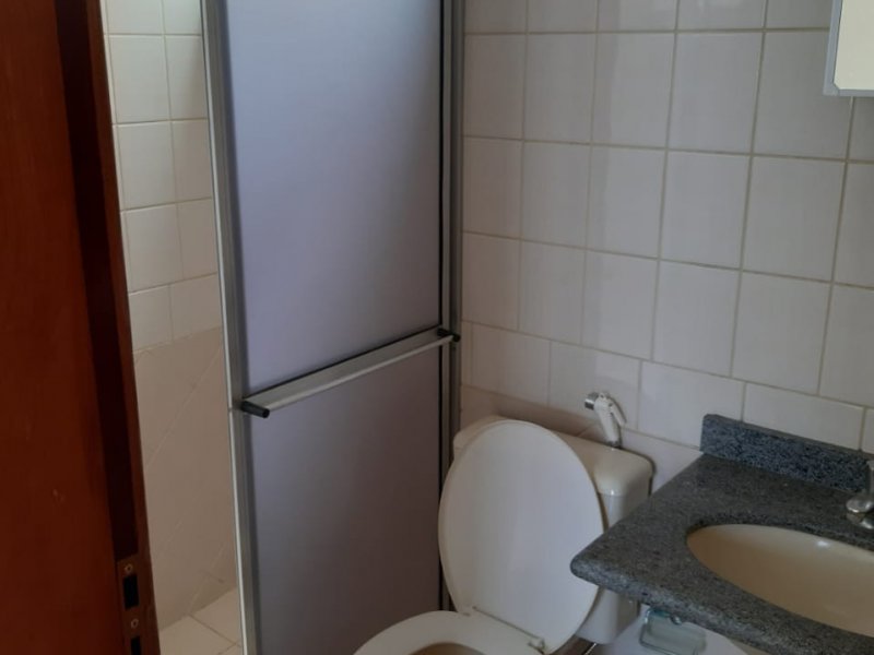 imóvel com 65m²