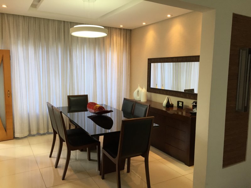 Casa à venda Jardim Cotinha com 270m² e 3 quartos por R$ 900.000 - 228313185-59fc6e13-982c-44fb-ac0f-f4f6d63e81e1.jpeg