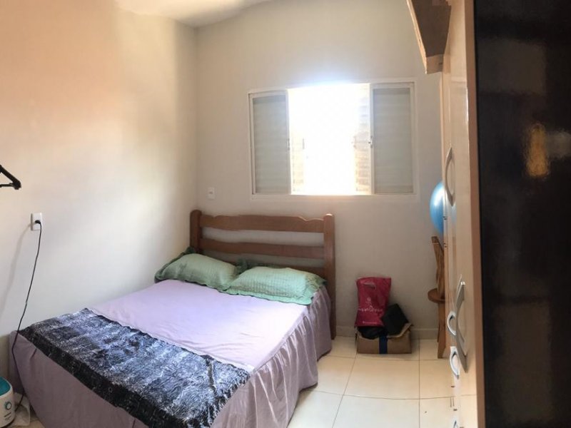 Casa à venda Residencial Manabu Mabe com 70m² e 2 quartos por R$ 180.000 - 1051336052-whatsapp-image-2020-01-04-at-11.jpeg