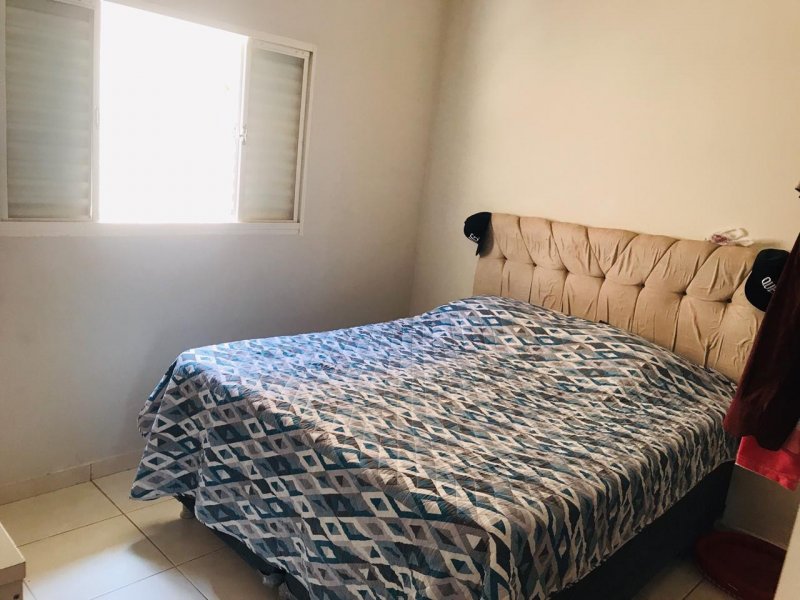 Casa à venda Residencial Manabu Mabe com 70m² e 2 quartos por R$ 180.000 - 899828046-whatsapp-image-2020-01-04-at-11.jpeg