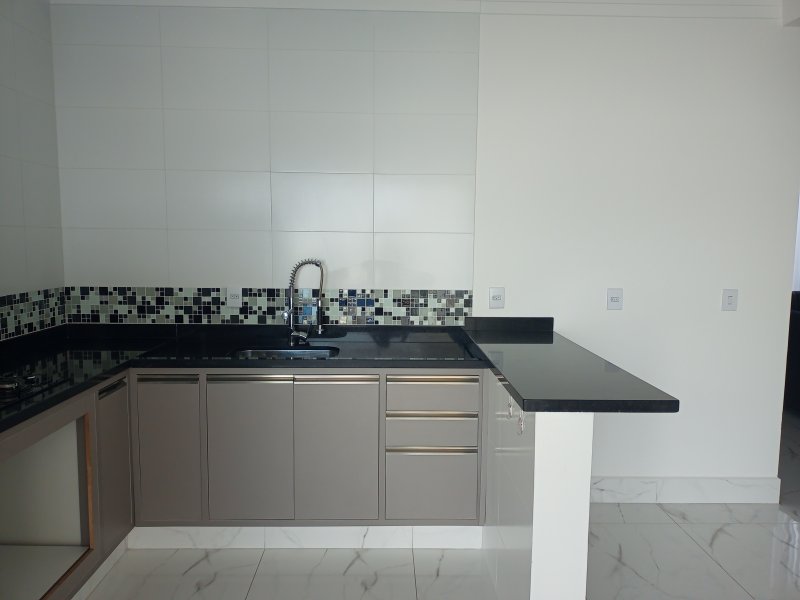 Casa à venda Iporanga com 173m² e 3 quartos por R$ 990.000 - 924474172-img-20220329-123900-3.jpg