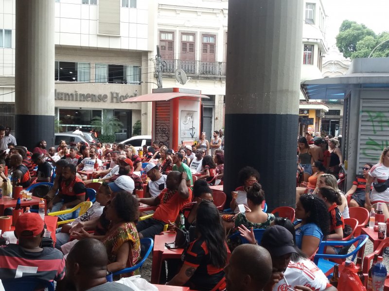 Comercial à venda Centro com 100m² e  quartos por R$ 400.000 - 1983017044-20191221-162641.jpg