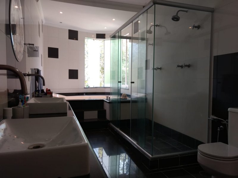 Casa de condomínio à venda Centro com 400m² e 3 quartos por R$ 1.680.000 - 2088637774-foto-24-suite-master-banheiro-master.jpg