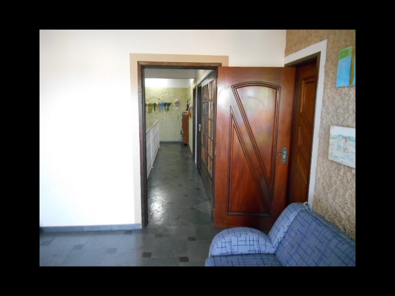 Casa à venda Suíssa com 275m² e 3 quartos por R$ 850.000 - 1236935515-vista-interna-a-partir-da-suite-3.JPG