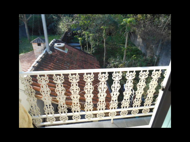 Casa à venda Suíssa com 275m² e 3 quartos por R$ 850.000 - 1936460583-vista-para-o-fundo-a-partir-da-varanda-da-suite-do-casal-2-copy.JPG