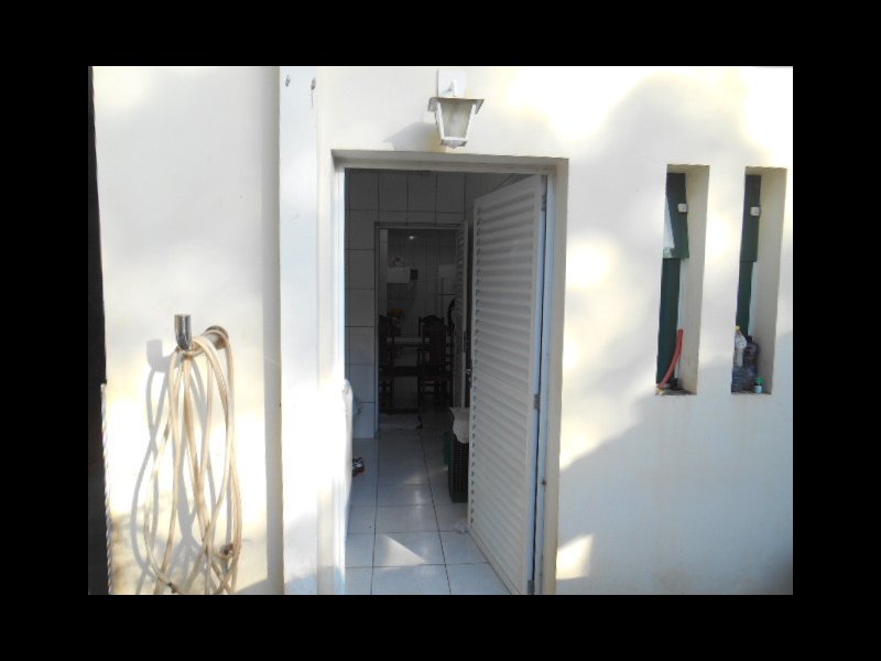 Casa à venda Suíssa com 275m² e 3 quartos por R$ 850.000 - 779796305-entrada-lavanderia-e-cozinha.JPG