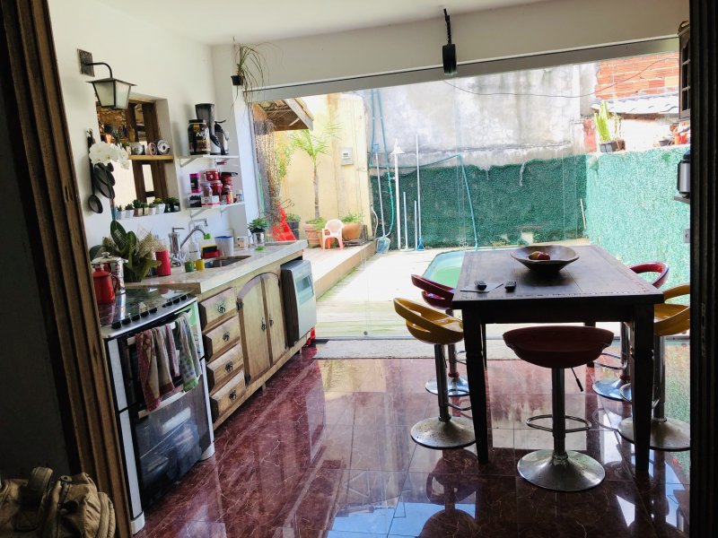 Casa à venda Jardim Popular com 230m² e 3 quartos por R$ 560.000 - 1020933948-70e57d2d-7503-429f-8c6d-3c92e3bf2199.jpeg