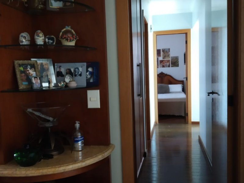 Apartamento à venda Jundiaí com 183m² e 4 quartos por R$ 690.000 - 225912514-03-05corredor.jpg