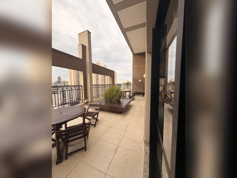 imóvel com 32m² - Guaíra - Curitiba