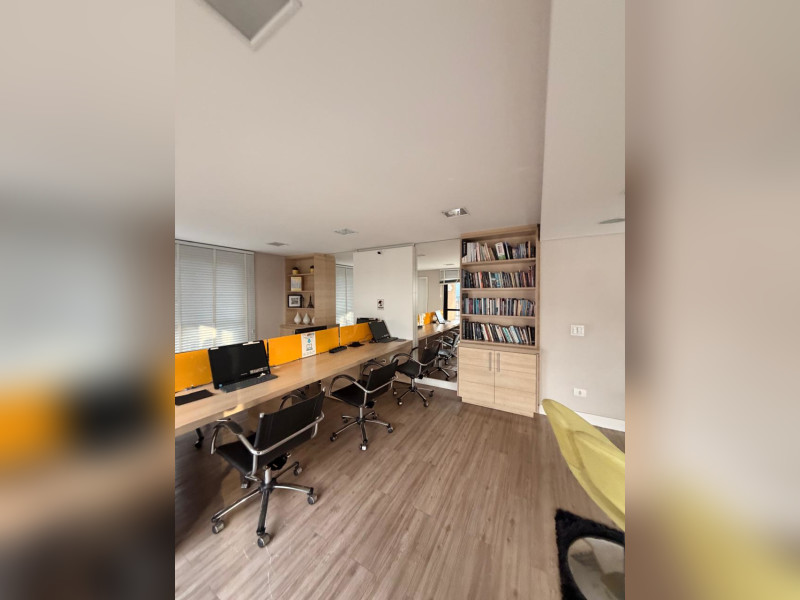 imóvel com 32m² - Guaíra - Curitiba