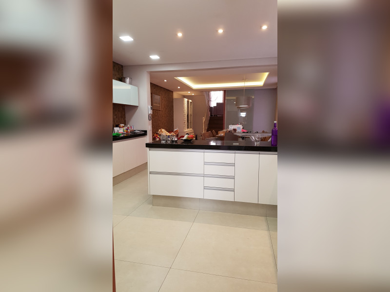 Casa à venda Vila São Vicente com 300m² e 3 quartos por R$ 1.050.000 - 20180404-160656.jpg