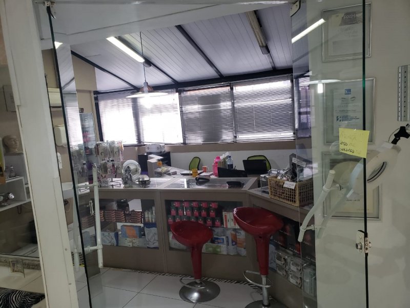 Comercial à venda Batel com 147m² e  quartos por R$ 550.000 - 1562970397-whatsapp-image-2020-01-10-at-16.jpeg