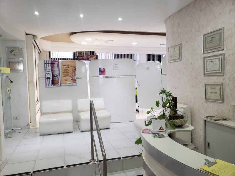Comercial à venda Batel com 147m² e  quartos por R$ 550.000 - 1938341191-whatsapp-image-2020-01-10-at-16.jpeg