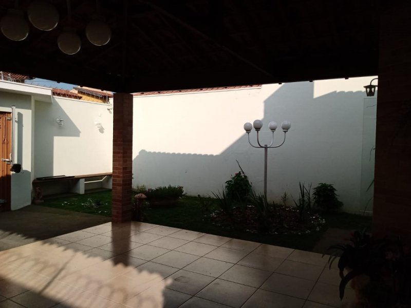 Casa à venda Jardim Acapulco com 124m² e 3 quartos por R$ 420.000 - 301739484-casa-7.jpg