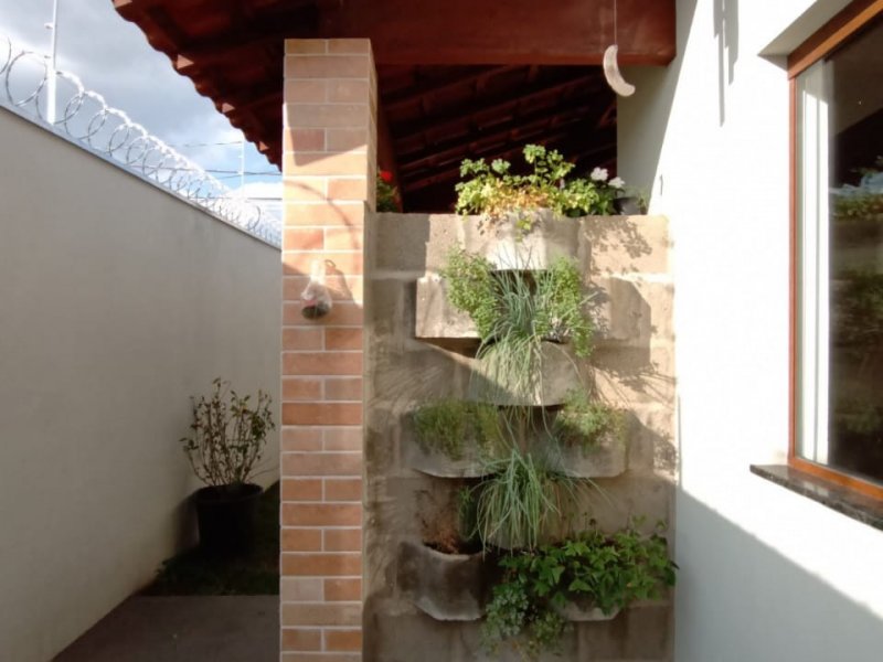 Casa à venda Jardim Acapulco com 124m² e 3 quartos por R$ 420.000 - 528337234-casa-8.jpg