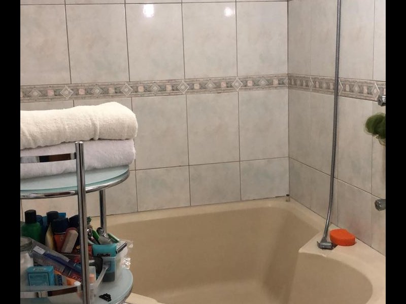 Apartamento à venda Alto de Pinheiros com 125m² e 3 quartos por R$ 1.000.000 - 217950914-banheiro-suite.jpg