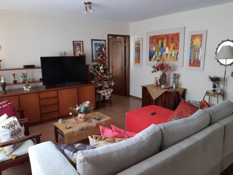 Apartamento à venda Bigorrilho com 136m² e 3 quartos por R$ 810.000 - 1577900103-c1505bfb-9f0b-495b-a6b4-7e4ca23fd133.JPG