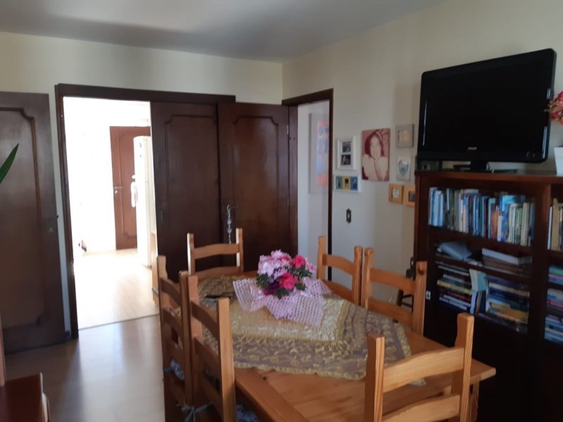Apartamento à venda Bigorrilho com 136m² e 3 quartos por R$ 810.000 - 1889900178-72c431ea-668d-4420-9b45-e1c373fe13e5.JPG