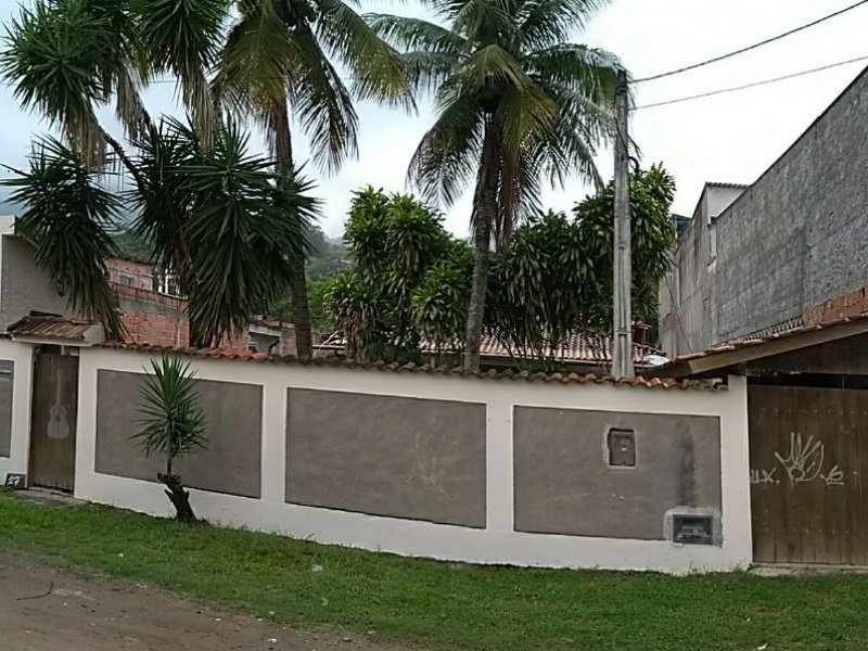 Casa à venda Engenho do Mato com 130m² e 3 quartos por R$ 450.000 - 1732162095-casa-vista-da-rua.jpeg