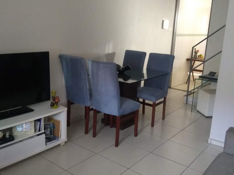 Casa à venda Cosmos com 63m² e 2 quartos por R$ 180.000 - 590434483-img-20190713-141333210.jpg
