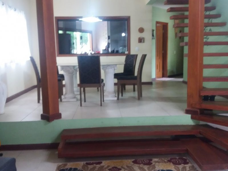 Casa de condomínio à venda Ipanema das Pedras com 1000m² e 6 quartos por R$ 850.000 - 2101823954-salajantar.jpg